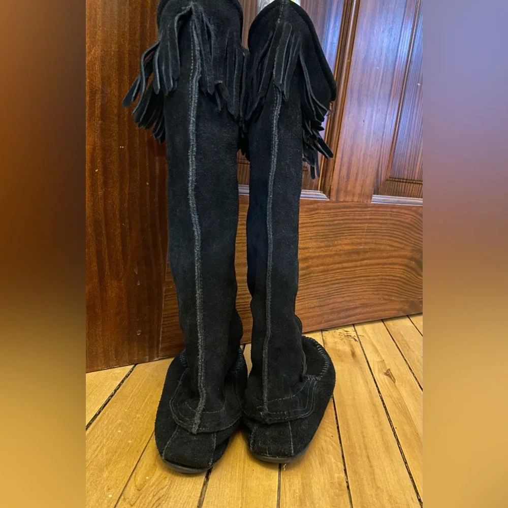 Minnetonka Black Lace Up Boots - Picture 6 of 9